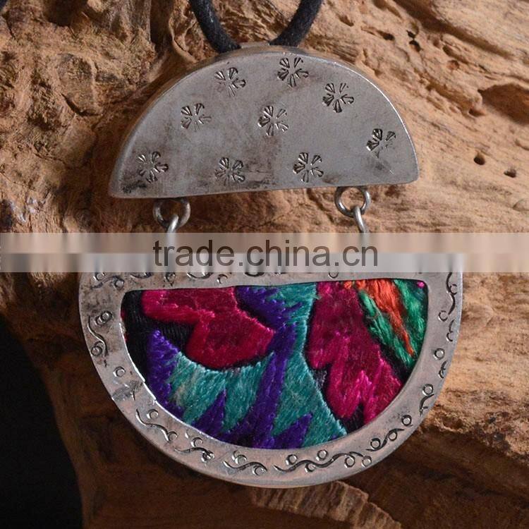 Fashion pendant necklace jewelry embroidery miao necklace used for women clothing