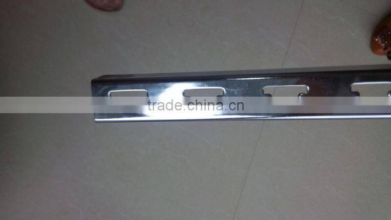 Chrome metal slot wall upright column