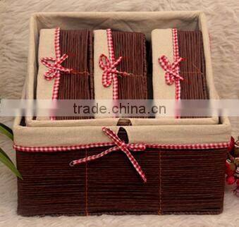 Elegant And ECO-Friendly Hand Woven Storage Basket, With Cotton Bag