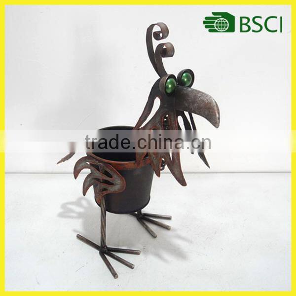 13"H small cock planter for rusty metal garden decoration