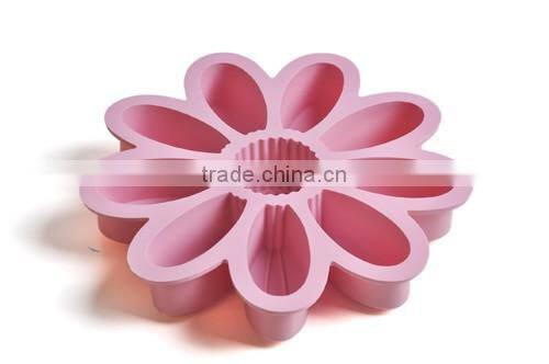 custom DIY cake baking tools silicone cake molds factory