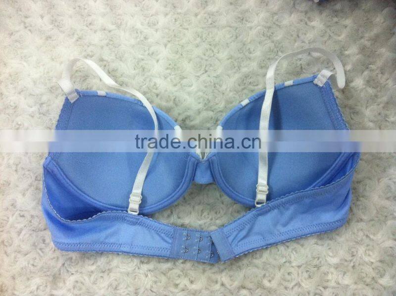 Comfortable High Quality New Design Underwear Panty Unwired Sexy Bra Set