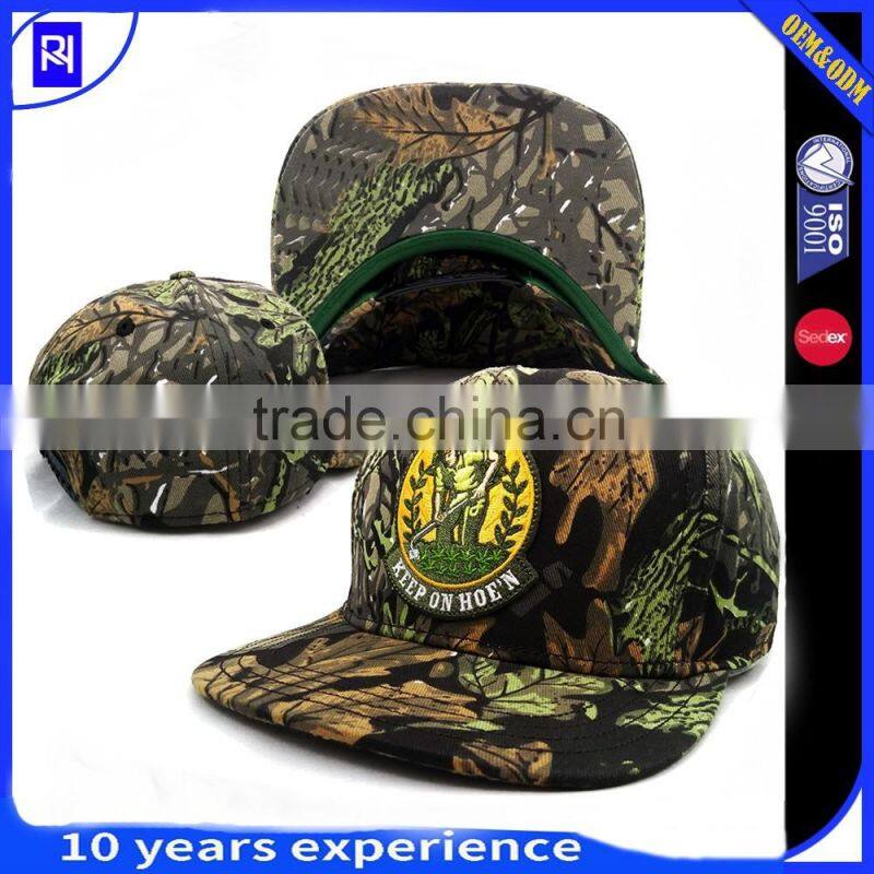 High quality custom embroidered cotton Camo 6 panel Baseball Cap 6 panel flat camo snapbck hats