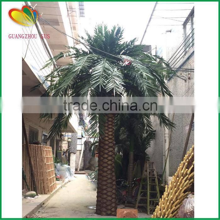 Top quality artificial palm tree