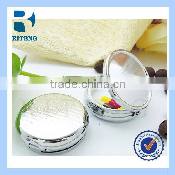 Promotion hot sale Waterproof Container Keychain