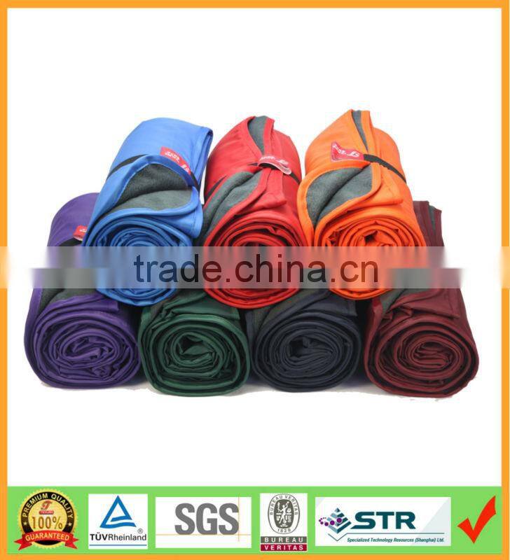 3-ply Quilted Foldable Outdoor Waterproof Nylon Beach Picnic Blanket Emergency Blanket Tote Park Mat