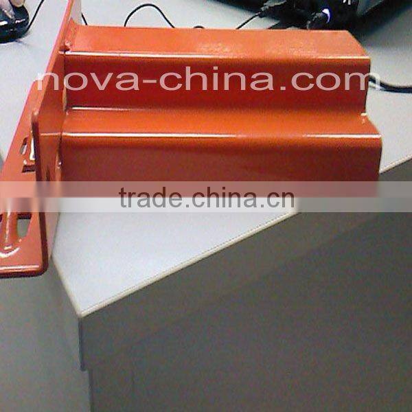 Adjustable longspan metal shelving for storage