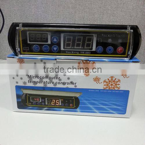 digital thermostat with probe