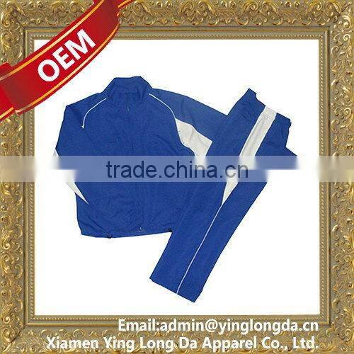 Design hotsell juniors track suit