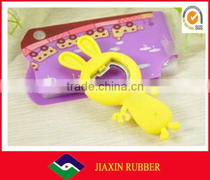 2016 Morden design silicone screw cap openers