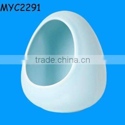 Glazed pottery salt container