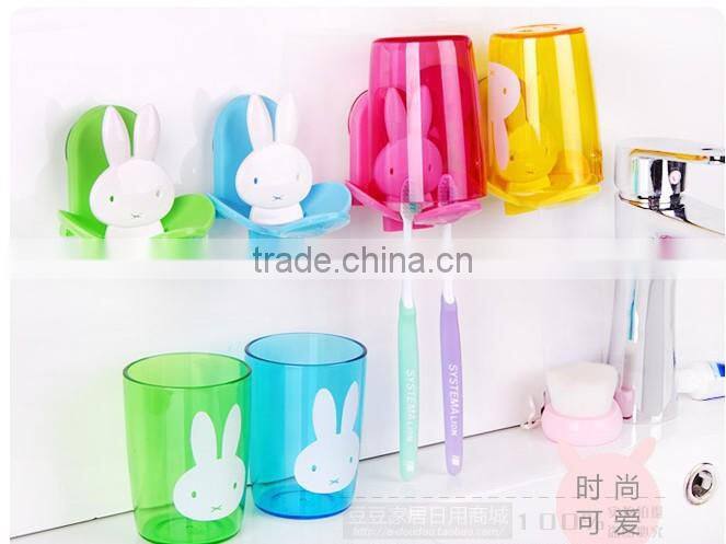 Good Quality Wall Mount Toothbrush Rack Portable Toothbrush Holder Wholesale