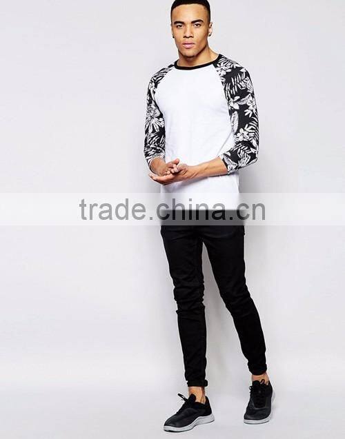 Men muscle fit floral pattern print contrast long raglan sleeve white t-shirt OEM custom