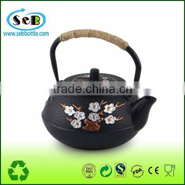 Eco-friendly Cast Iron teapot with embossed Lotus decor for wholesale