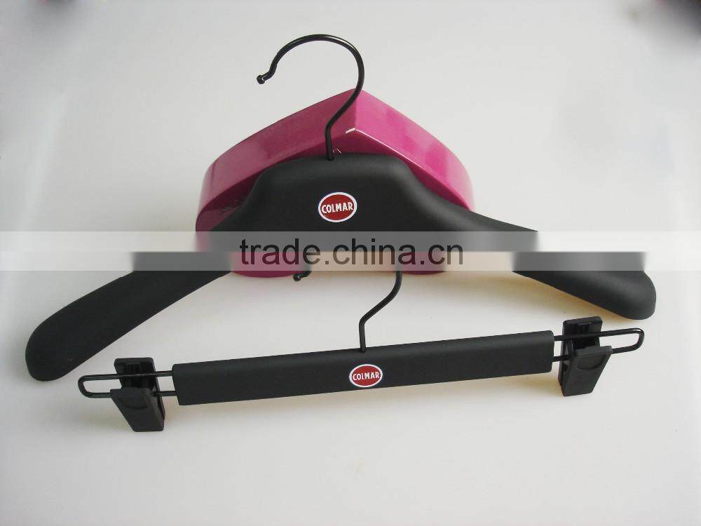 HA7035 same style top and bottom hanger rubber coated plstic hanger
