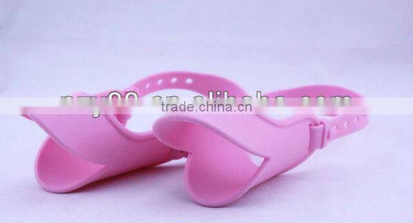 Factory cheap price flexible foldable silicone duckbilled dog muzzle Bark bite stop For pet dog