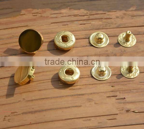 Sedex Audited Factory 2 Pillar Flat Cap Metal Popper Press Snap Studs Button
