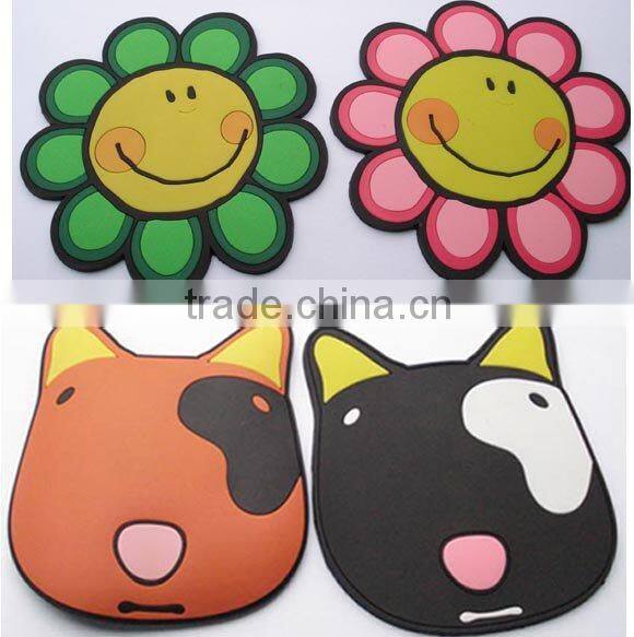 Plastic cartoon anti-slip coasters for home deco