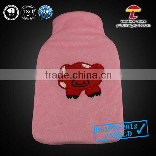 2000ml high qualtiy hot water bottle with heart fleece cover
