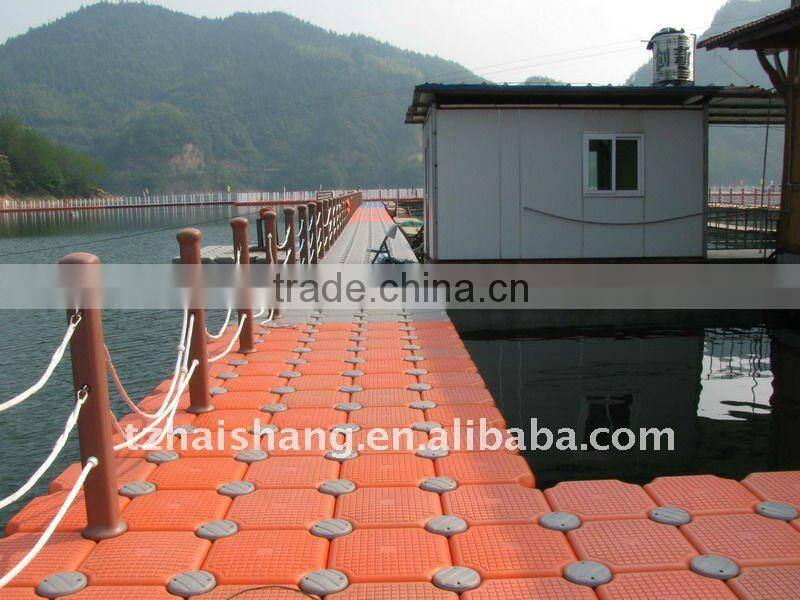 HiSea floating house