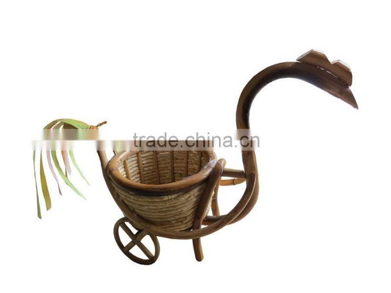Hot sale special shape high quality cornhusk sundries basket