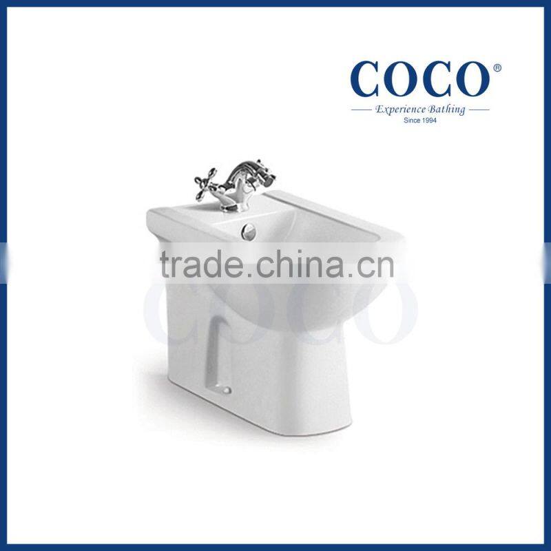 K-F7004 Ceramic Sanitary Ware Vertical Spray Bidet
