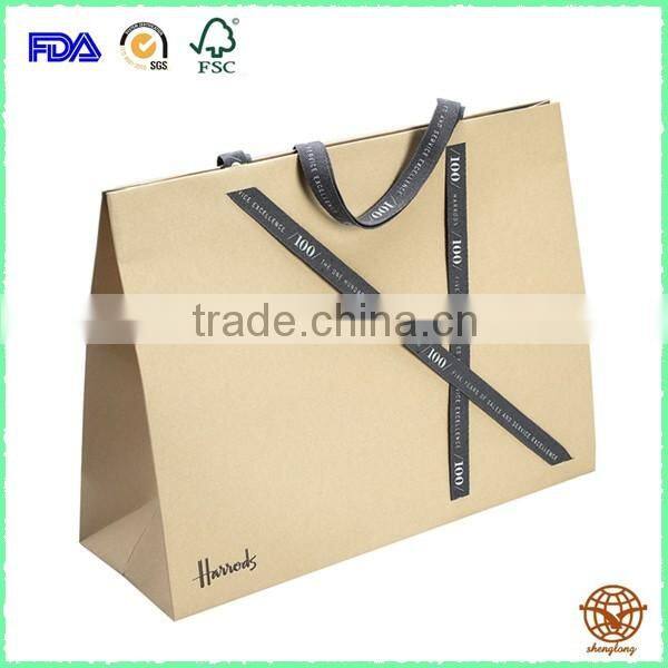 Luxury paper gift bag with Rope Hanle , Cute Paper Shopping Bag