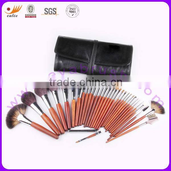 Eya 32pcs Professional Makeup Brush Set with black pouch