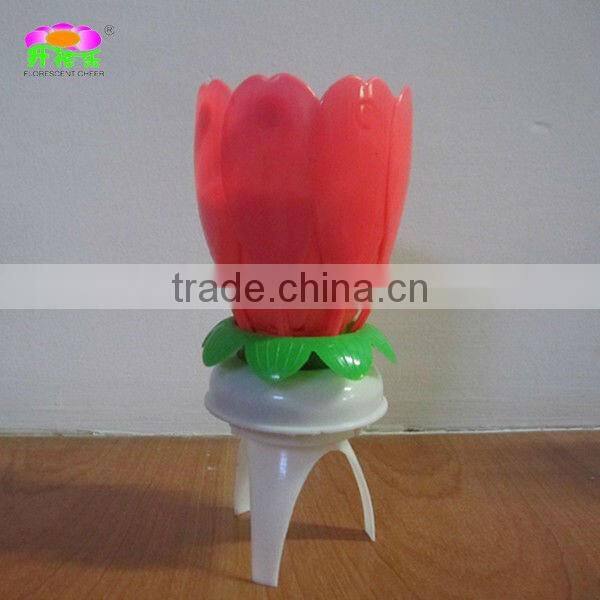 flowering musical birthday candle