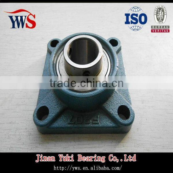 1-3/4'' shaft dia insert bearing with housing UCF209-28