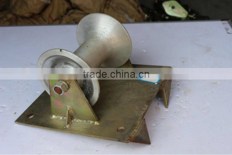 Bend And Manhole Entry Cable Roller