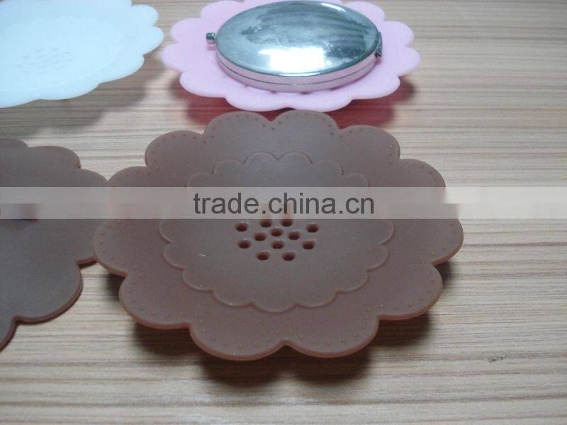 Bathroom multipurpose draining family warm flowers silicone fancy soap boxes