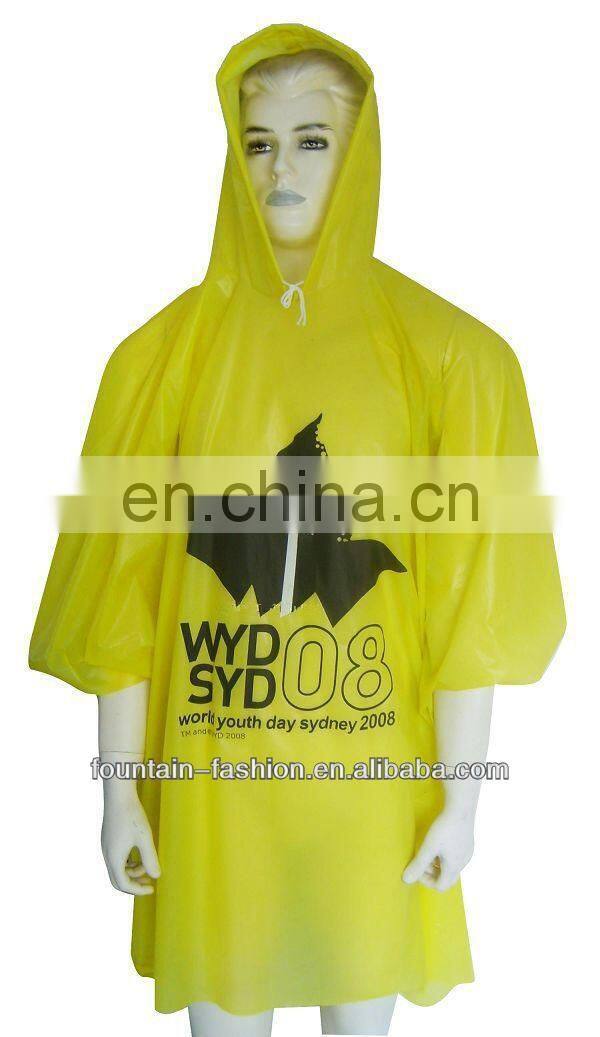 CHEAP ONE TIME USE HOODED PE PONCHO