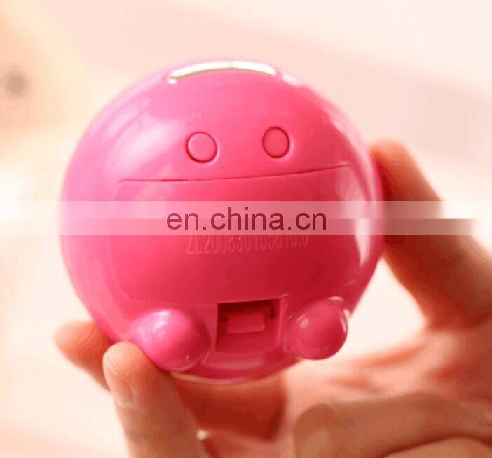 2019 new style easy carrying magic beauty mirror with led clock