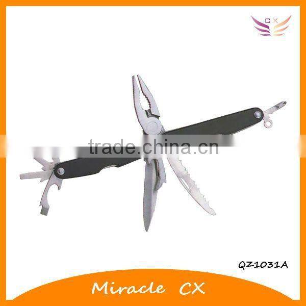 With corkscrew and scissors special reverse plier