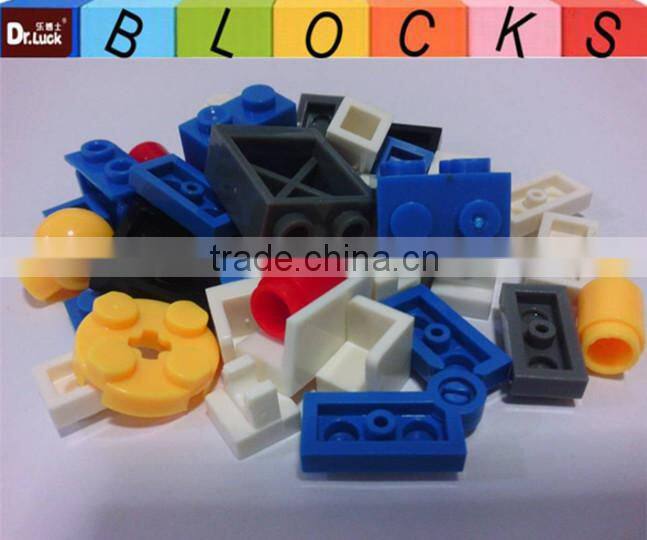 creative plastic education Farm blocks with 569pcs on-u-mind blocks