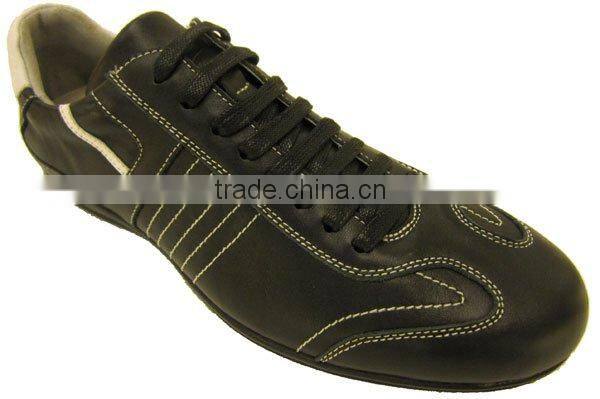 sports shoe for men