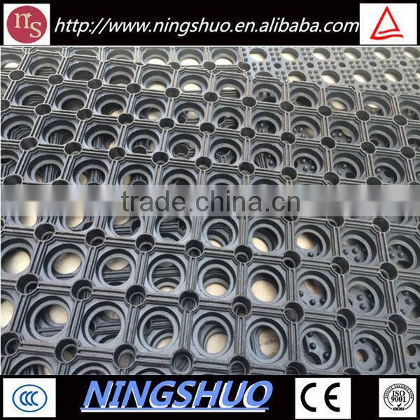 China supplier of outdoor UV proof durable rubber flooring for boat