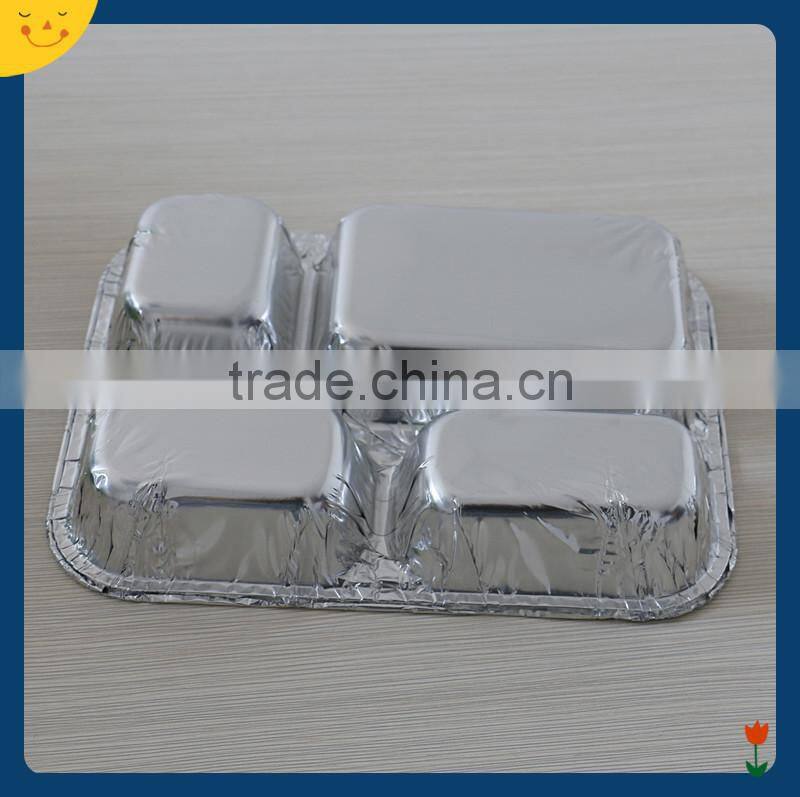 Disposable 4- compartment aluminium foil box for food packaging