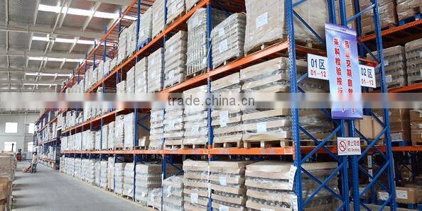 SINOGLASS XL size 1700ml unique square round design with measuring lid glass square round design Storage Jar set