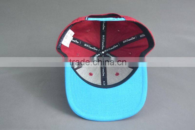 Custom 100% cotton twill 6-panel snapback cap with woven label