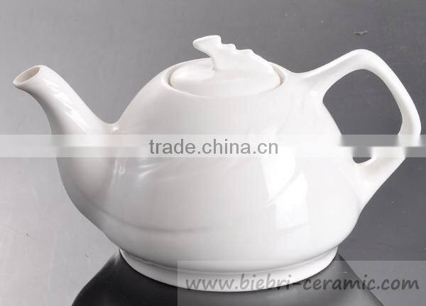 Ivory White Elegant Designs Good Quality Bone China Tea pots For Hotel And Restaurant