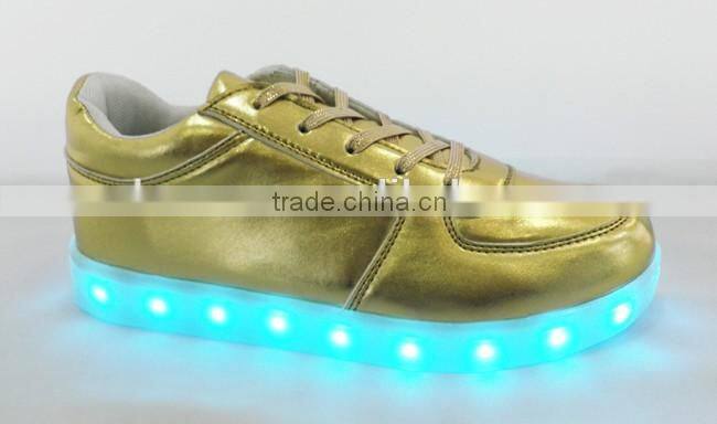 2016 New Shinning PU Light Up Children Casual LED Sneaker Sports Running Shoes