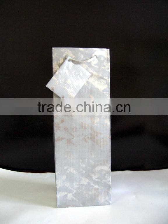 salable and fashionable paper wine packaging bag in 2012