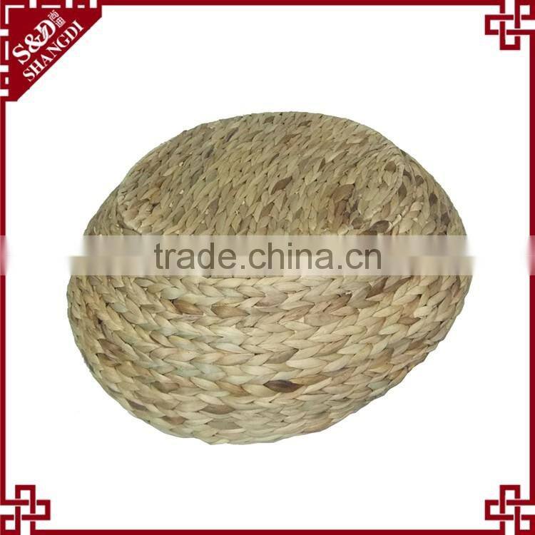 New egg shape natural water hyacinth woven pet bed / pet house