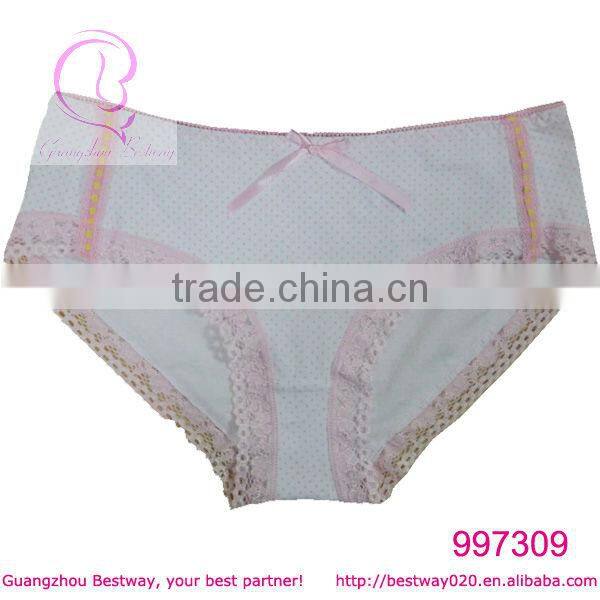 Open sexi hot ladies soft cotton materail panties in apparel