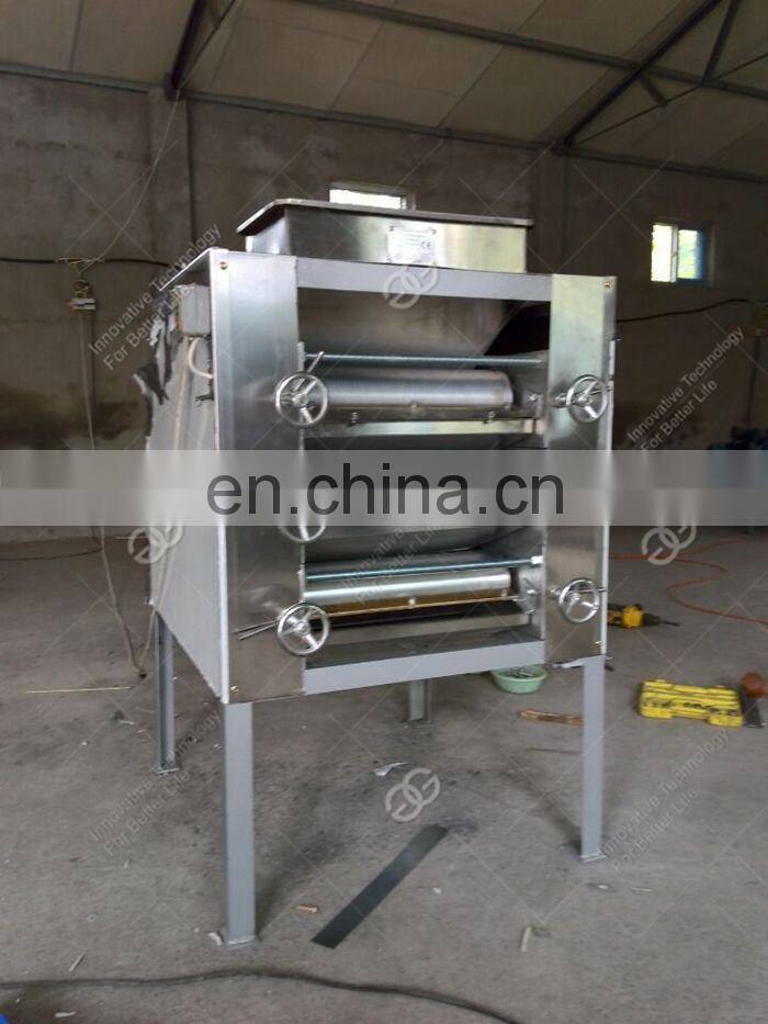 High Quality Soybean Peanut Almond Sesame Cocoa Beans Automatic Mini Industrial Grinder Coffee Machine