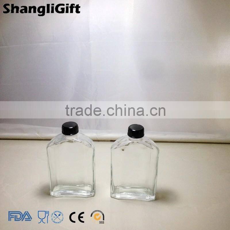 200ml Flat Glass Bottle For Liquor Wine Black Cap