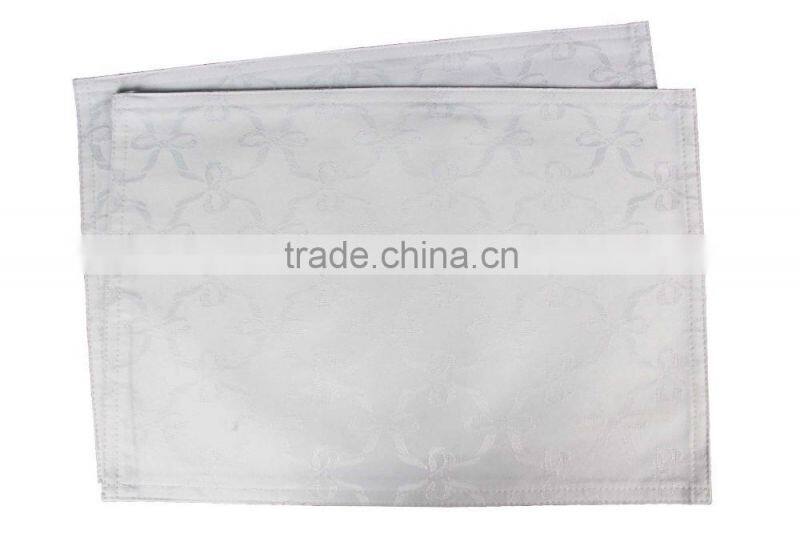 100% Polyester Jacquaed Design Pure Color Dining Placemat