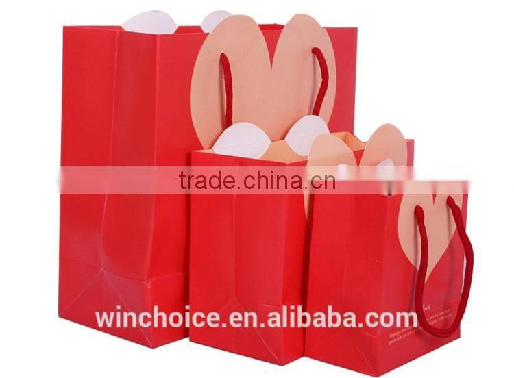 LOVE heart shape , Ivory board /art paper bag ,shopping promotion bag ,cotton rope handle